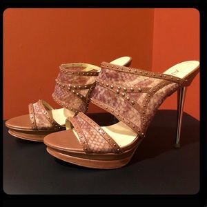 A.B.S. Allen Schwartz Heels